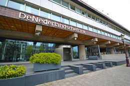 Vooraanzicht van De Nederlandsche Bank