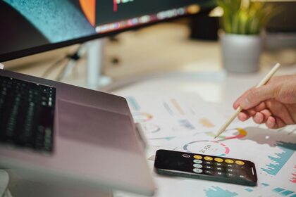 jakub-zerdzicki-U4-I4oH4xlg-unsplash