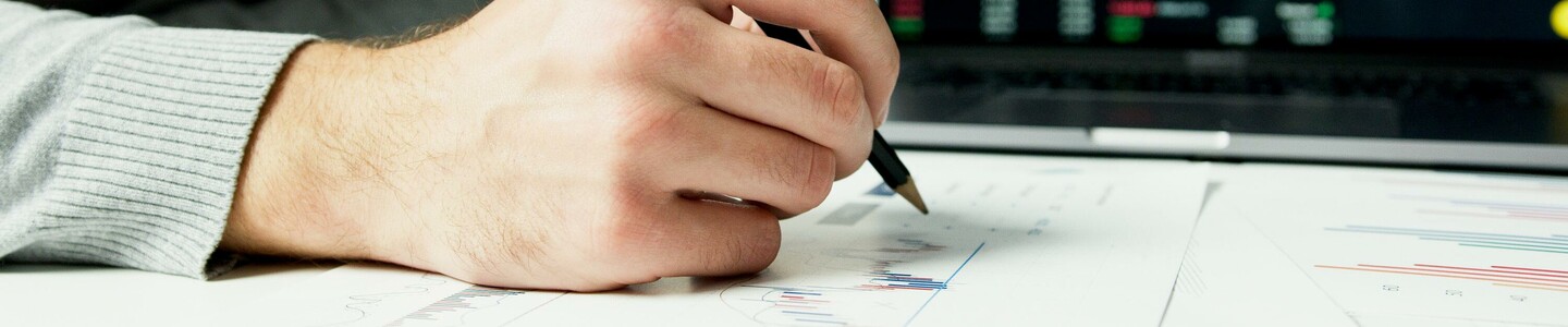 pexels-artem-podrez-5716051